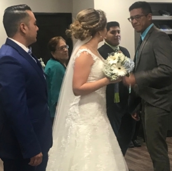 Meet your Posher, Pao! 😁👋🏻🙏🏻 - Picture 4 of 4